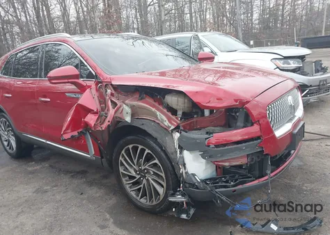 2020 Lincoln Nautilus Reserve z USA, uszkodzony, nr VIN 2LMPJ8KPXLBL15394